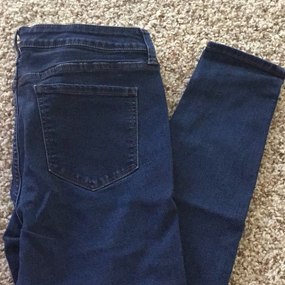 skinny jeans